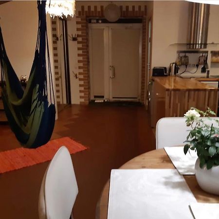 2 Story Studio Apartment Free Parking Included รีกา ภายนอก รูปภาพ